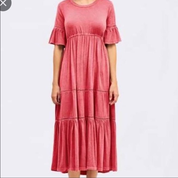 Sundry Dresses & Skirts - Sundry tiered midi dress size XS